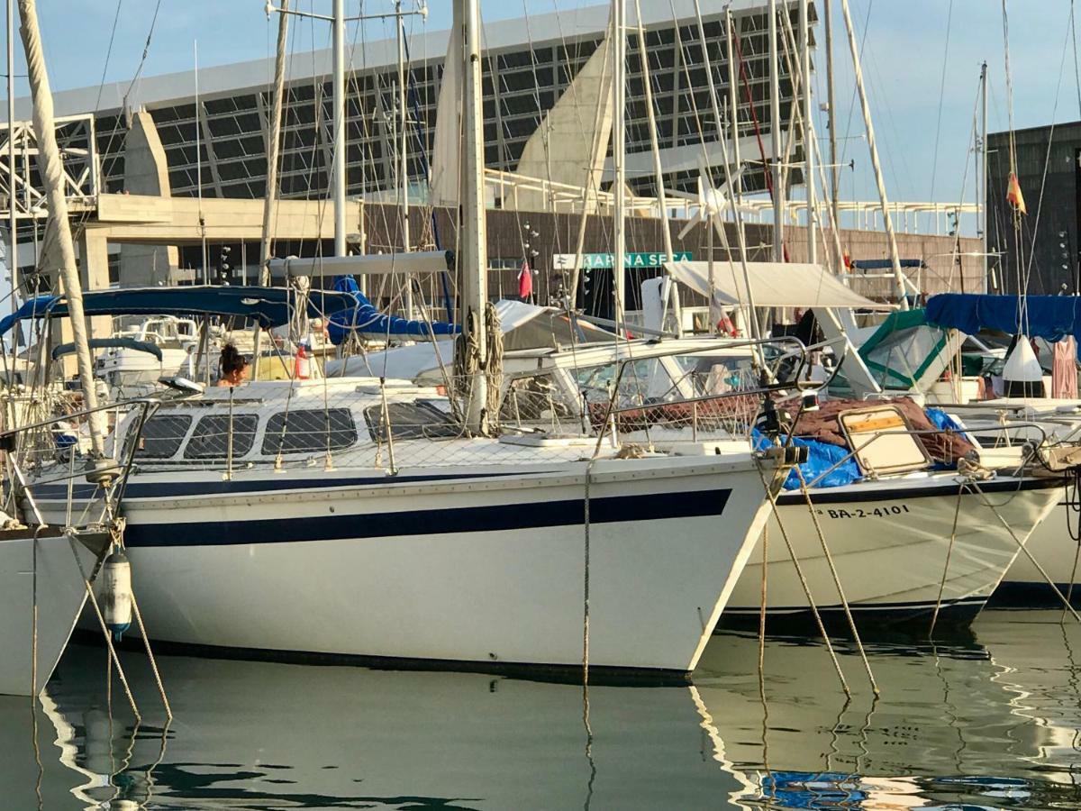 Sleep & Boats Barcelona City Sant Adria de Besos Buitenkant foto
